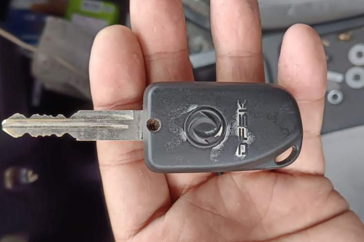 Used Dongfeng Xiaokang K07S 2019 1.2L Practical Version China VI Standard DK12 Vehicle Key