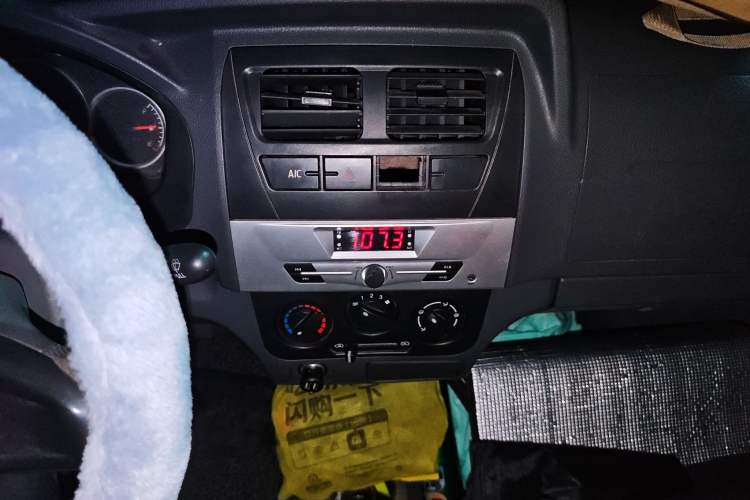 Used Dongfeng Xiaokang K07S 2019 1.2L Practical Version China VI Standard DK12 Audio And AC Panel