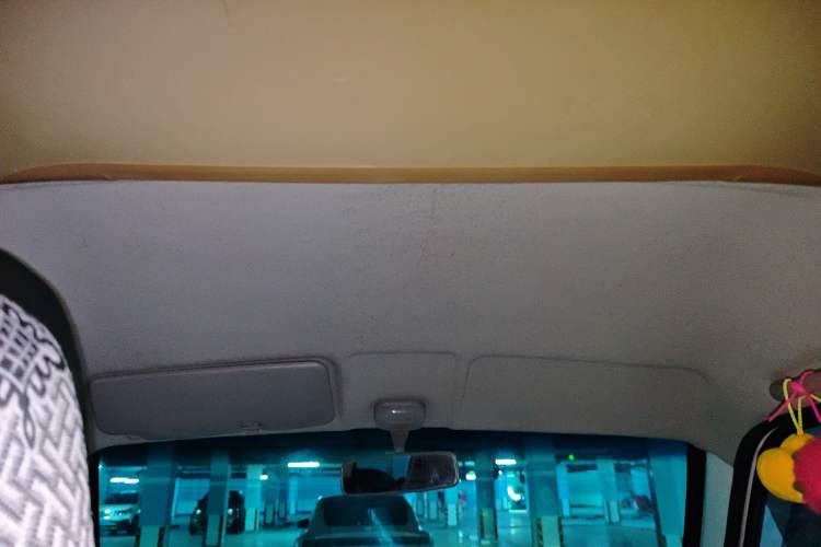 Used Dongfeng Xiaokang K07S 2019 1.2L Practical Version China VI Standard DK12 Headliner