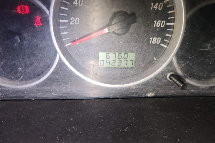 Used Dongfeng Xiaokang K07S 2019 1.2L Practical Version China VI Standard DK12 Odometer Close Up