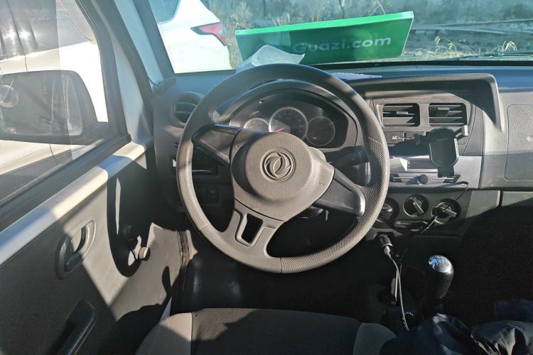 Used Dongfeng Xiaokang K07S 2019 1.2L Practical Version China VI Standard DK12 Steering Wheel