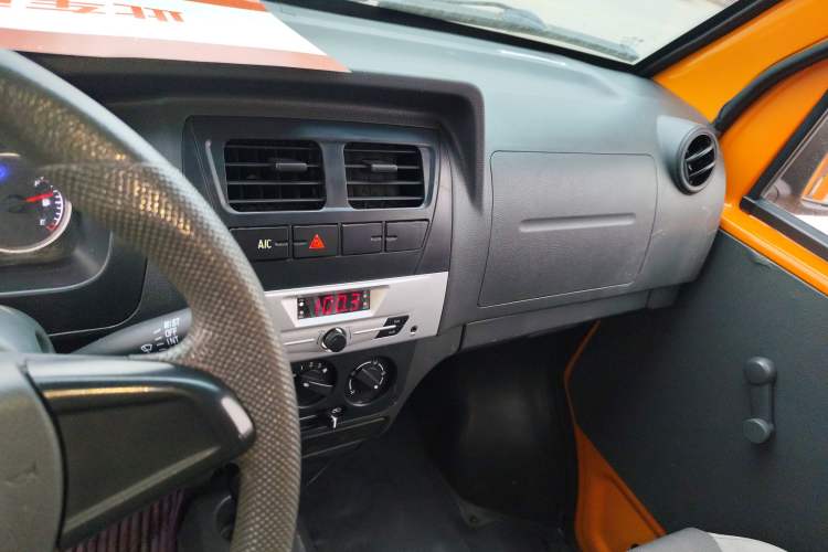 Used Dongfeng Xiaokang K07S 2019 1.2L Practical Version China VI Standard DK12 Audio And AC Panel