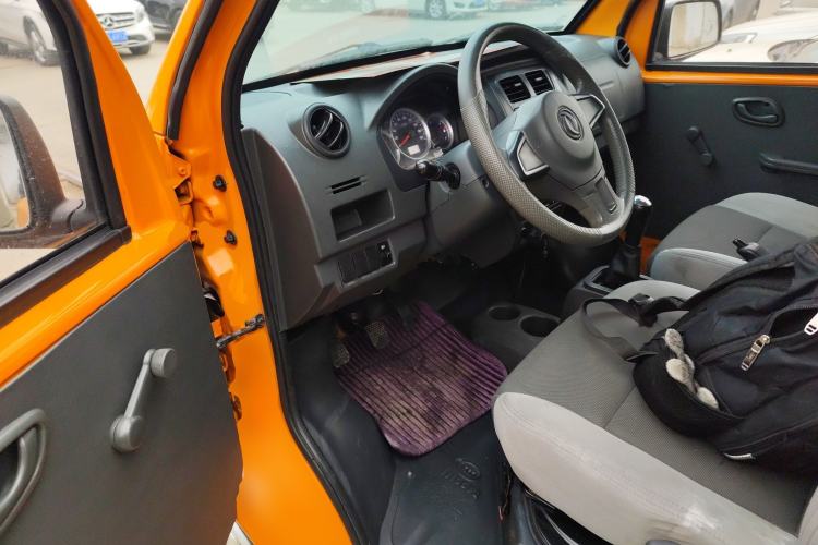 Used Dongfeng Xiaokang K07S 2019 1.2L Practical Version China VI Standard DK12 Driver Seat
