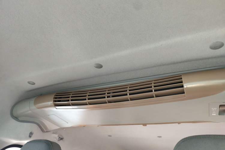 Used Dongfeng Xiaokang K07S 2019 1.2L Practical Version China VI Standard DK12 Headliner