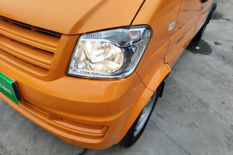 Used Dongfeng Xiaokang K07S 2019 1.2L Practical Version China VI Standard DK12 Left Front Headlight