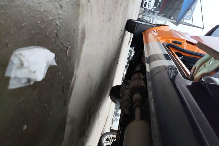 Used Dongfeng Xiaokang K07S 2019 1.2L Practical Version China VI Standard DK12 Left Side Sill