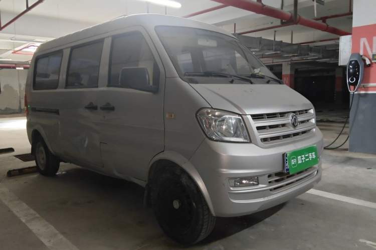 Used Dongfeng Xiaokang K07S  Front Right 45 Deg