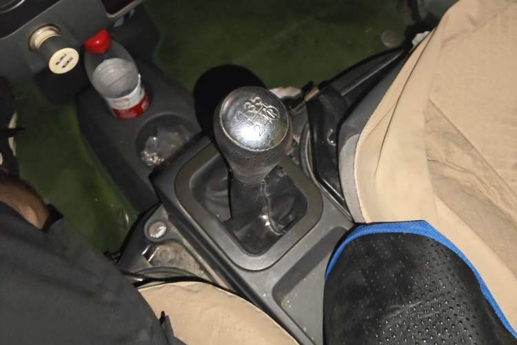 Used Dongfeng Xiaokang K07S  Gear Lever