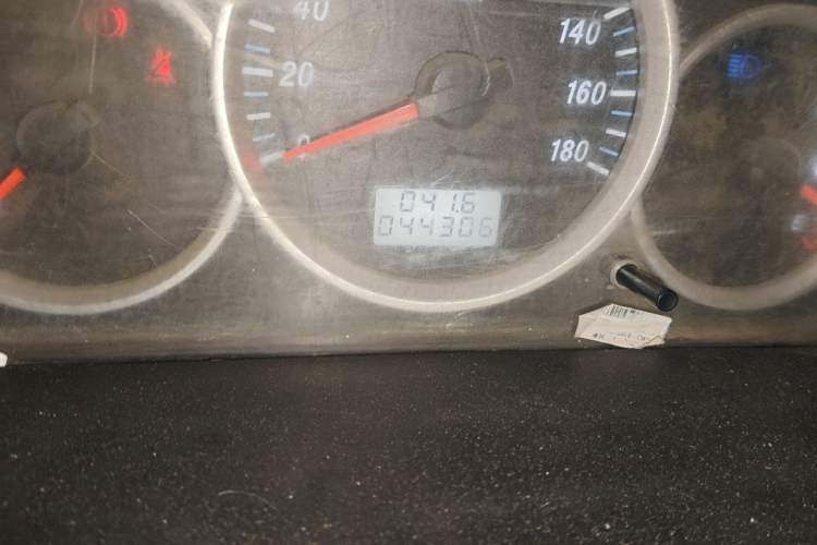 Used Dongfeng Xiaokang K07S  Odometer Close Up