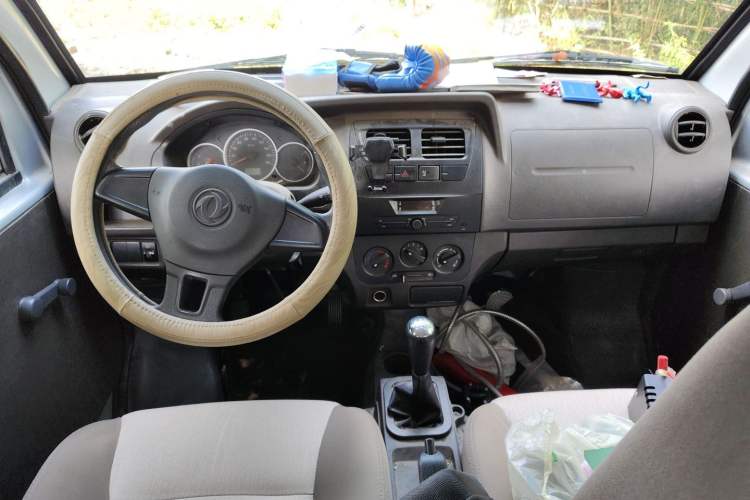 Used Dongfeng Xiaokang K07S 2021 1.2L High-Performance Standard Version DK12 Center Console
