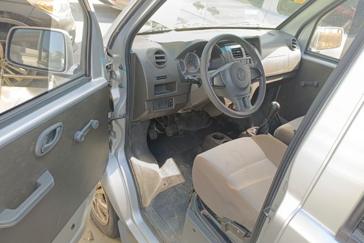 Used Dongfeng Xiaokang K07S 2021 1.2L High-Performance Standard Version DK12 Driver Seat