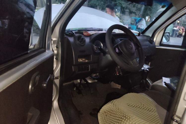 Used Dongfeng Xiaokang K07S 2021 1.2L High-Performance Standard Version DK12 Driver Seat