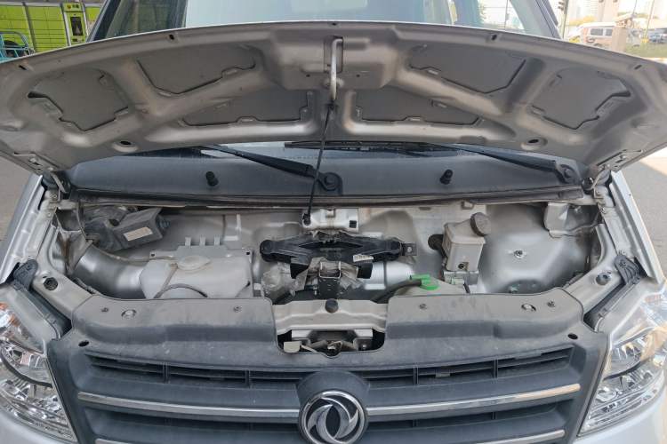Used Dongfeng Xiaokang K07S 2021 1.2L High-Performance Standard Version DK12 Engine Bay