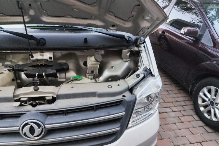 Used Dongfeng Xiaokang K07S 2021 1.2L High-Performance Standard Version DK12 Engine Bay Left