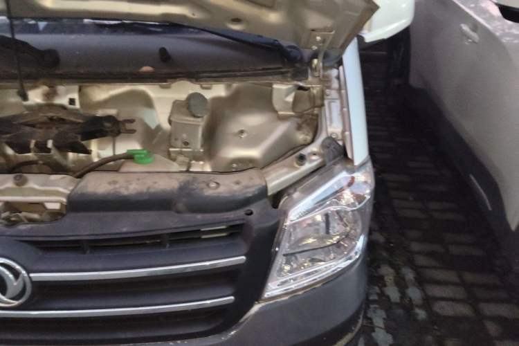 Used Dongfeng Xiaokang K07S 2021 1.2L High-Performance Standard Version DK12 Engine Bay Left