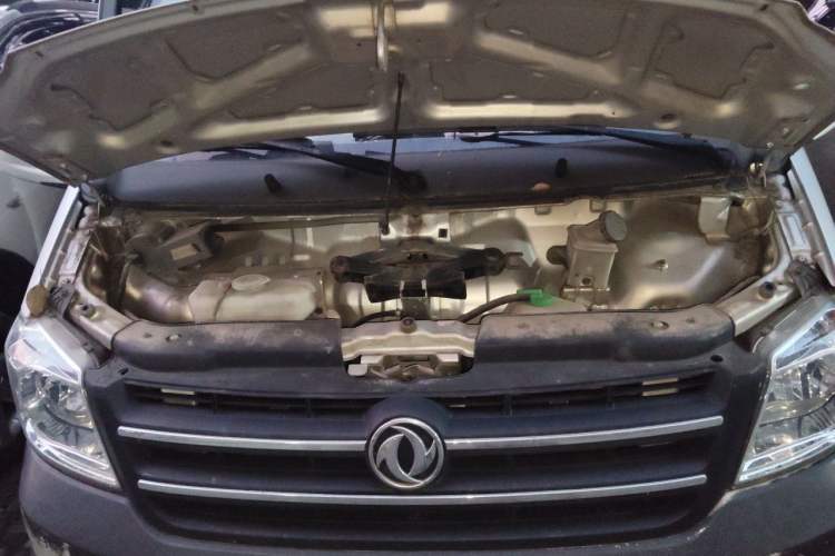 Used Dongfeng Xiaokang K07S 2021 1.2L High-Performance Standard Version DK12 Engine Bay