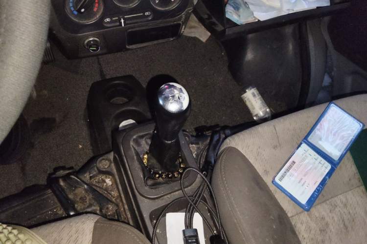 Used Dongfeng Xiaokang K07S 2021 1.2L High-Performance Standard Version DK12 Gear Lever