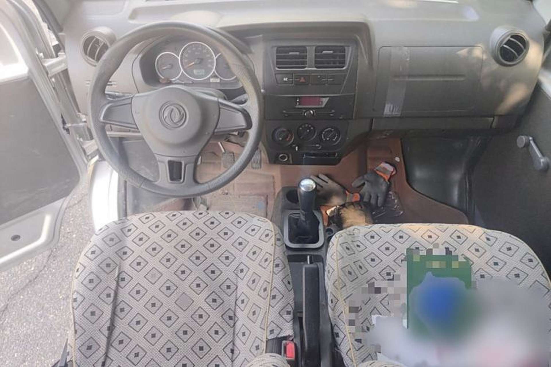 Used Dongfeng Xiaokang K07S 2021 1.2L High-Performance Standard Version DK12 Interior 2