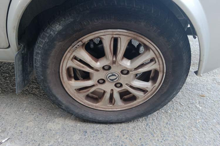 Used Dongfeng Xiaokang K07S 2021 1.2L High-Performance Standard Version DK12 Right Front Wheel Hub
