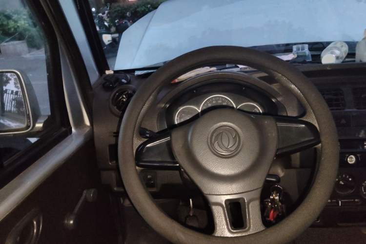 Used Dongfeng Xiaokang K07S 2021 1.2L High-Performance Standard Version DK12 Steering Wheel