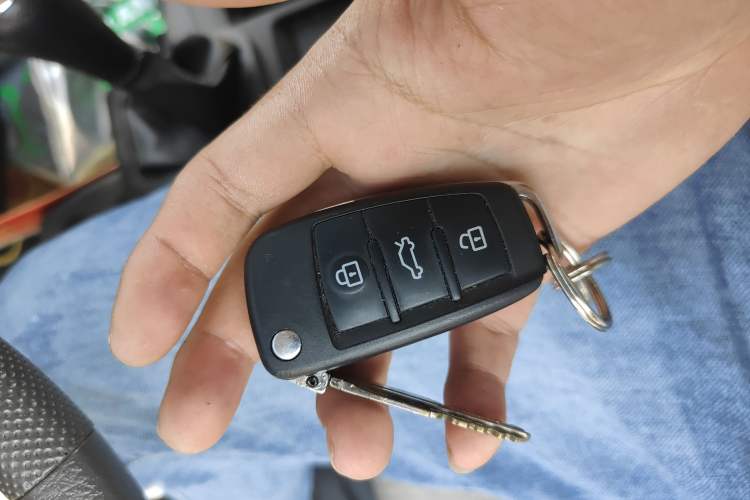 Used Dongfeng Xiaokang K07S 2021 1.2L High-Performance Standard Version DK12 Vehicle Key