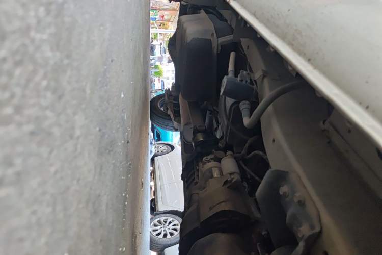 Used Dongfeng Xiaokang K07S 2021 1.2L High-Performance Standard Version DK12 Chassis Front Right