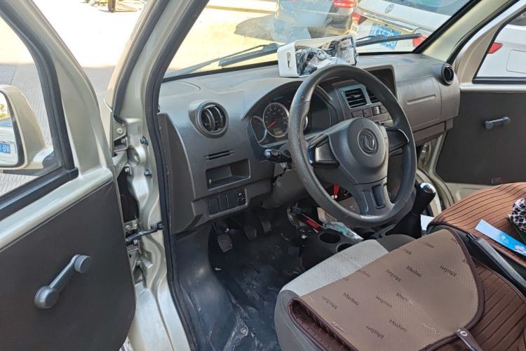 Used Dongfeng Xiaokang K07S 2021 1.2L High-Performance Standard Version DK12 Driver Seat