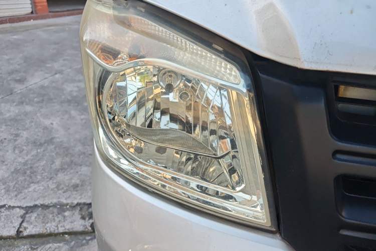 Used Dongfeng Xiaokang K07S 2021 1.2L High-Performance Standard Version DK12 Right Front Headlight