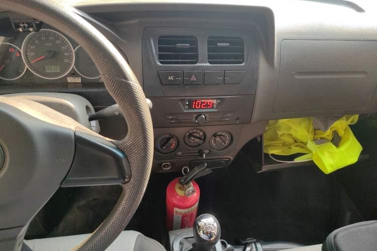 Used Dongfeng Xiaokang K07S 2022 1.3L High-Power Base Version Audio And AC Panel