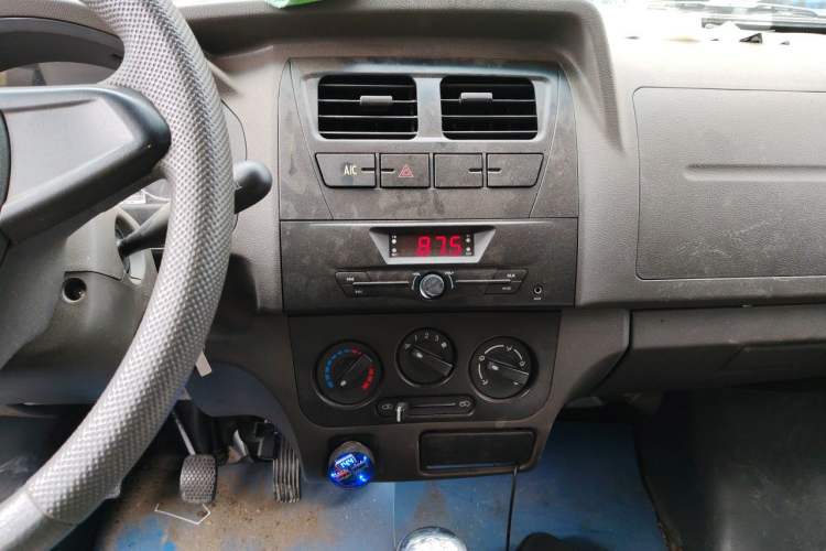 Used Dongfeng Xiaokang K07S 2022 1.3L High-Power Base Version Audio And AC Panel