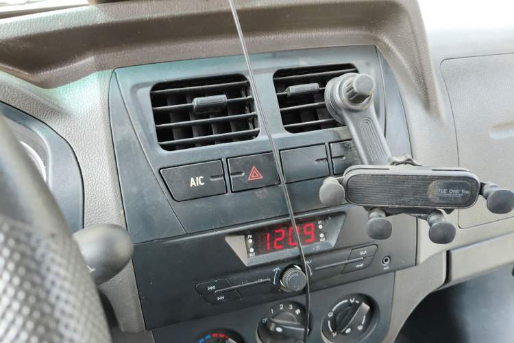Used Dongfeng Xiaokang K07S 2022 1.3L High-Power Base Version Audio And AC Panel