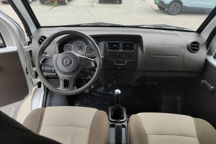 Used Dongfeng Xiaokang K07S 2022 1.3L High-Power Base Version Center Console