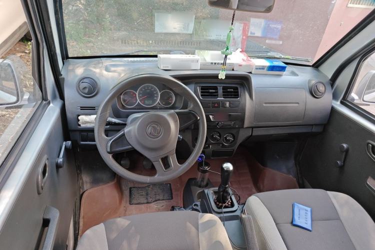 Used Dongfeng Xiaokang K07S 2022 1.3L High-Power Base Version Center Console