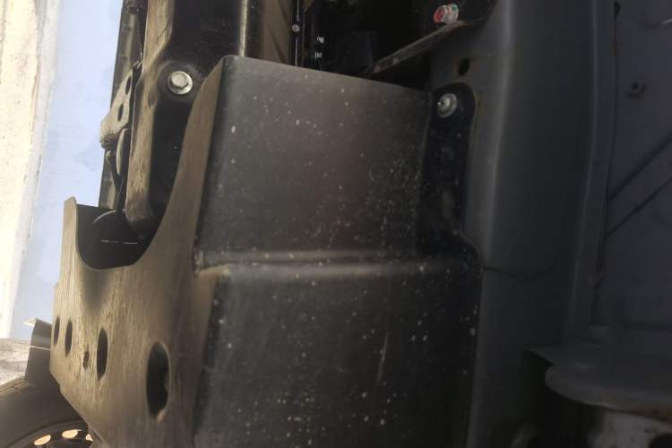 Used Dongfeng Xiaokang K07S 2022 1.3L High-Power Base Version Chassis Front Right