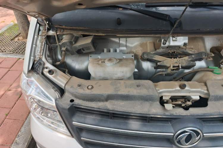 Used Dongfeng Xiaokang K07S 2022 1.3L High-Power Base Version Engine Bay Right