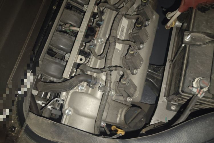 Used Dongfeng Xiaokang K07S 2022 1.3L High-Power Base Version Engine Bay Right