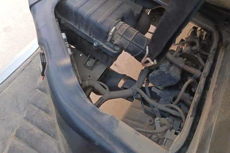 Used Dongfeng Xiaokang K07S 2022 1.3L High-Power Base Version Engine Bay Right
