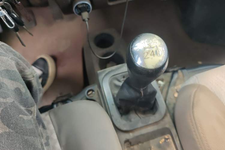 Used Dongfeng Xiaokang K07S 2022 1.3L High-Power Base Version Gear Lever