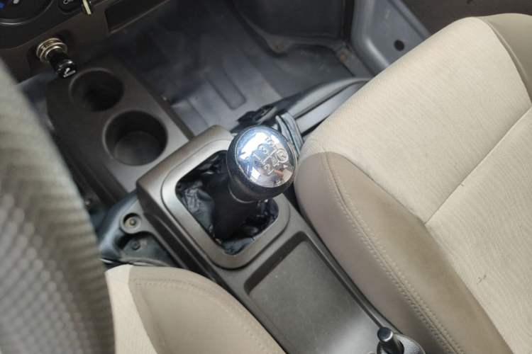 Used Dongfeng Xiaokang K07S 2022 1.3L High-Power Base Version Gear Lever