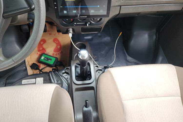 Used Dongfeng Xiaokang K07S 2022 1.3L High-Power Base Version Gear Lever