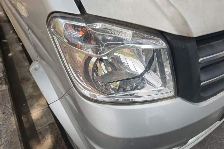 Used Dongfeng Xiaokang K07S 2022 1.3L High-Power Base Version Right Front Headlight