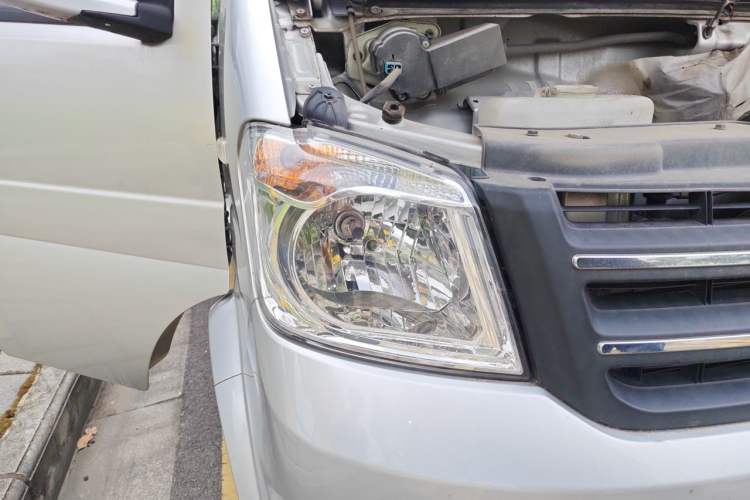 Used Dongfeng Xiaokang K07S 2022 1.3L High-Power Base Version Right Front Headlight