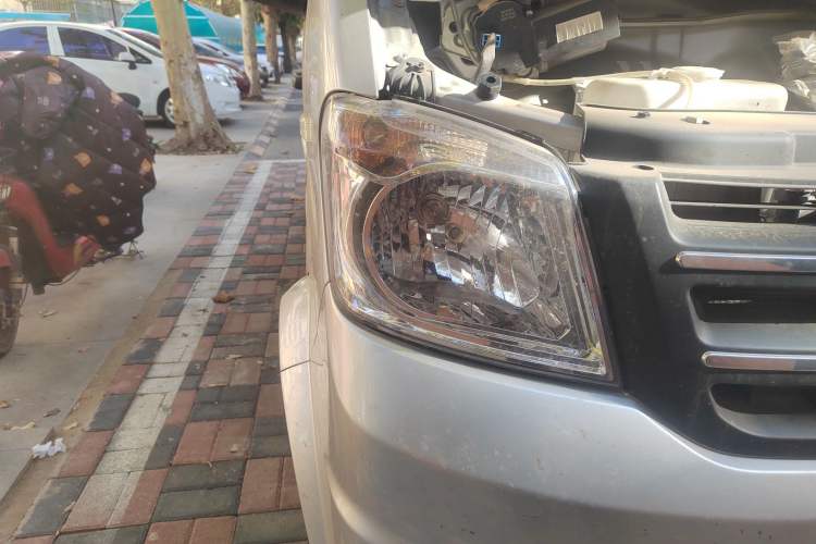 Used Dongfeng Xiaokang K07S 2022 1.3L High-Power Base Version Right Front Headlight