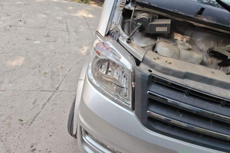 Used Dongfeng Xiaokang K07S 2022 1.3L High-Power Base Version Right Front Headlight