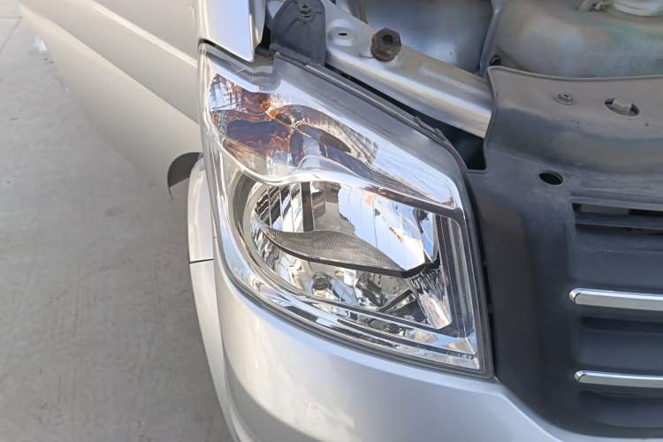 Used Dongfeng Xiaokang K07S 2022 1.3L High-Power Base Version Right Front Headlight