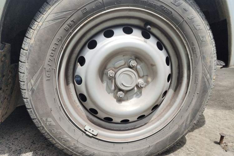 Used Dongfeng Xiaokang K07S 2022 1.3L High-Power Base Version Right Front Wheel Hub
