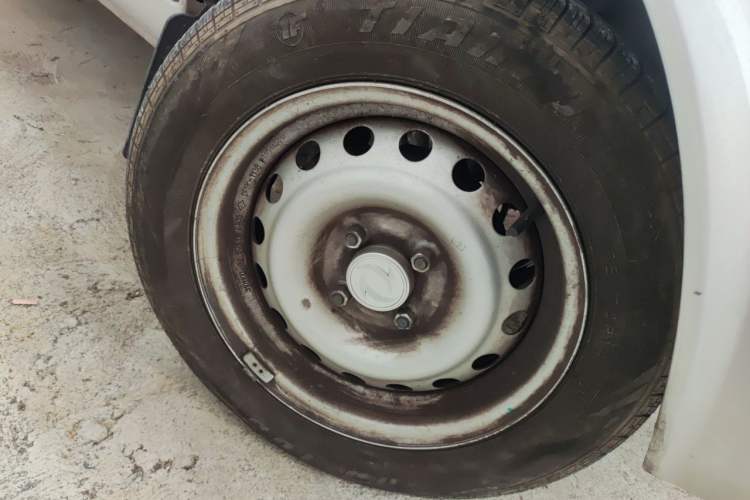 Used Dongfeng Xiaokang K07S 2022 1.3L High-Power Base Version Right Front Wheel Hub