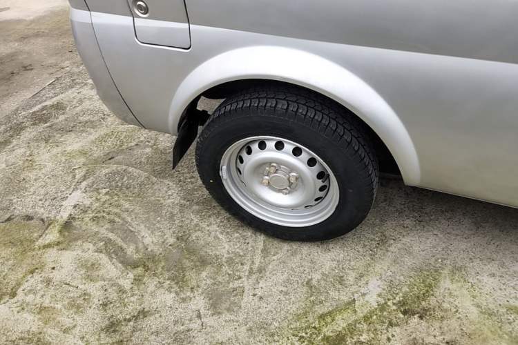Used Dongfeng Xiaokang K07S 2022 1.3L High-Power Base Version Right Rear Wheel Hub