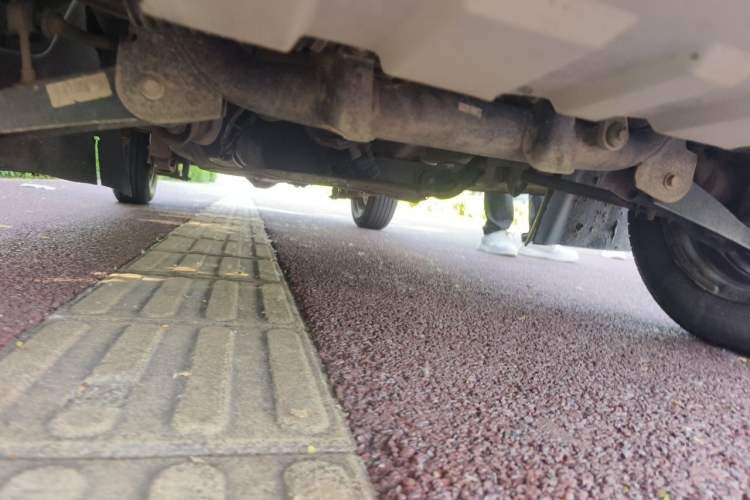 Used Dongfeng Xiaokang K17 2009 1.0L Base Version AF10-06 Chassis Front