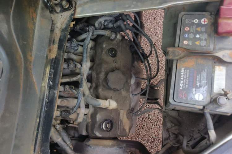 Used Dongfeng Xiaokang K17 2009 1.0L Base Version AF10-06 Engine Bay Right